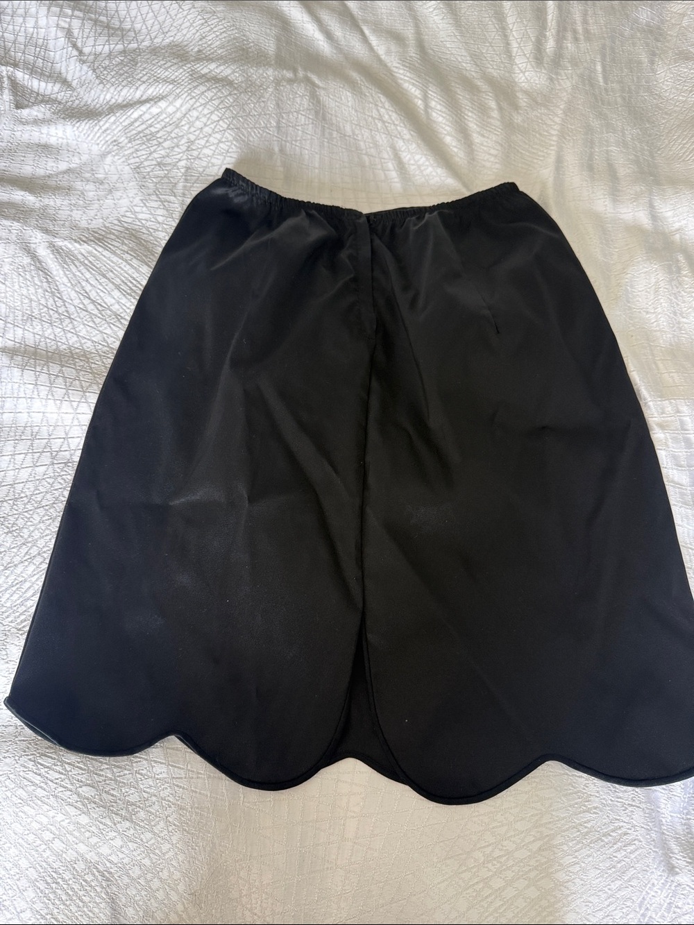 Vanity Fair Black A-Line Skirt with Scalloped Hem - Picture 4 of 6